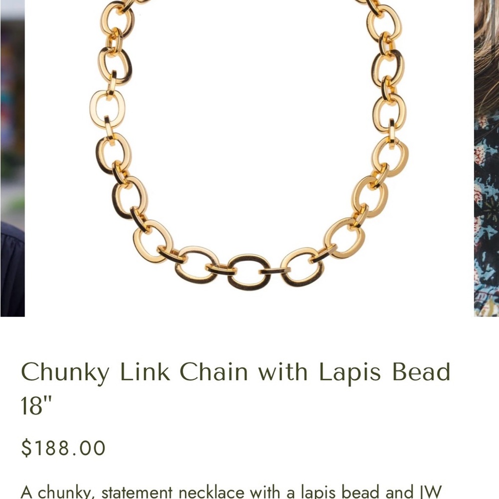 Luxurious Gold Link Necklace with Lapis Accent